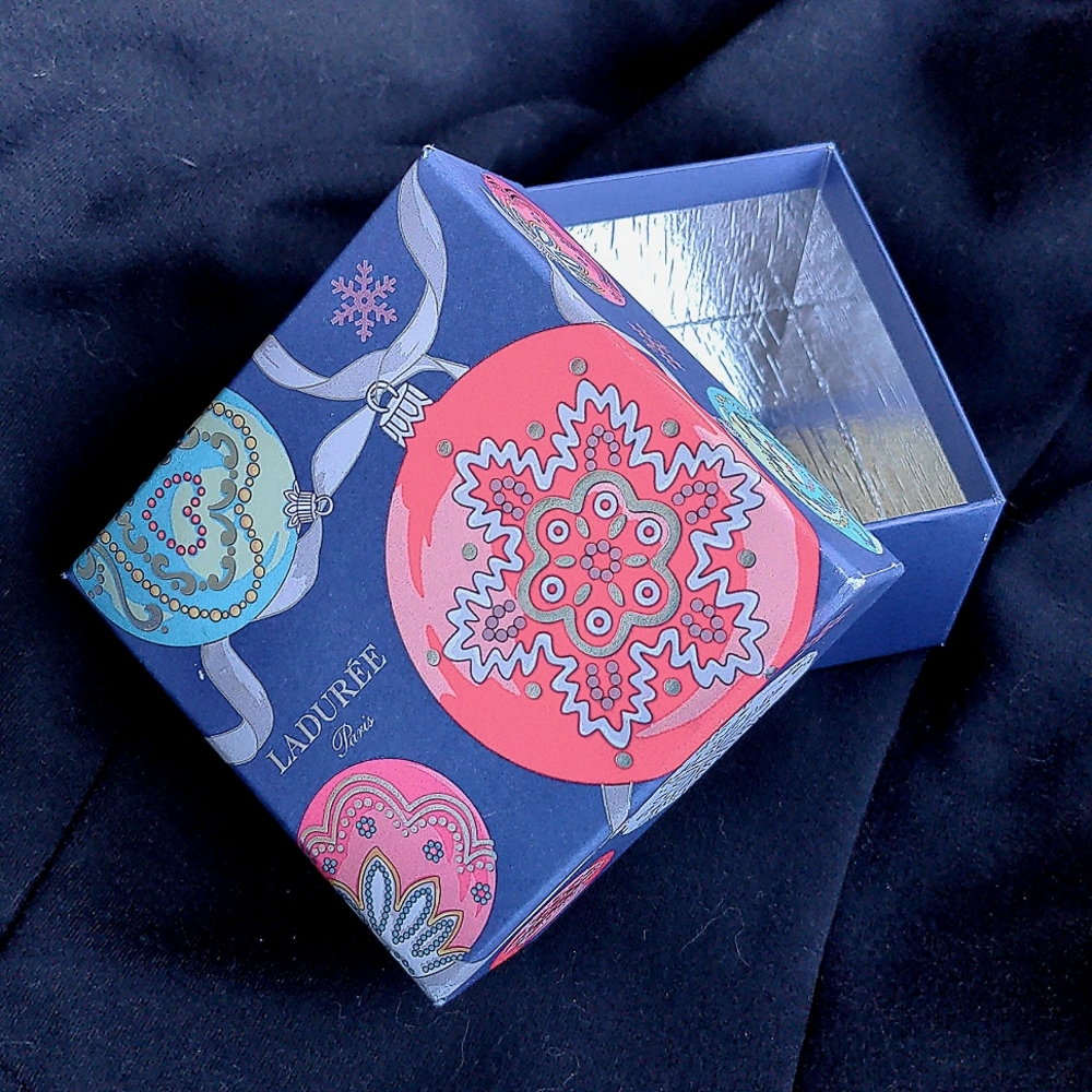 Limited Edition Laduree Holiday Christmas Macaron Box